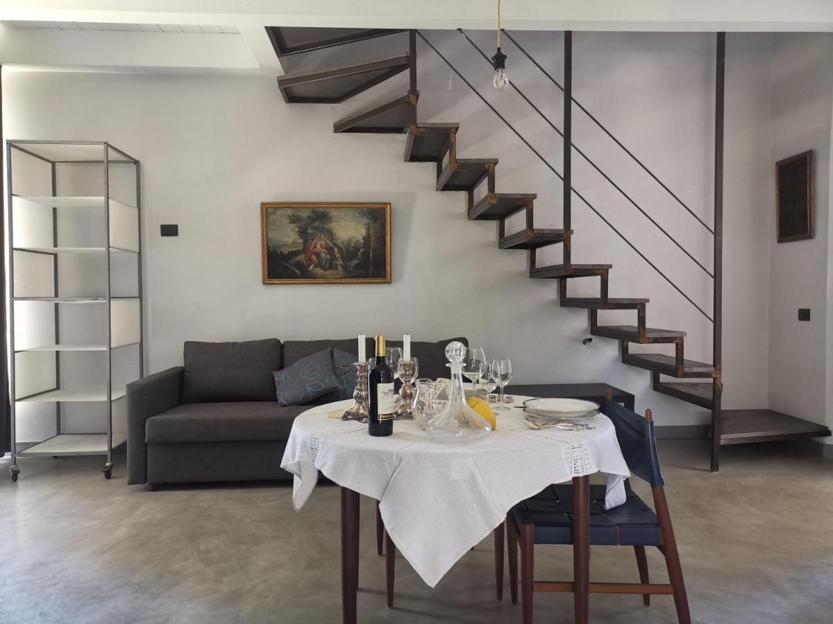 Palazzo Geremia - Le Dimore Dell'Antiquario Apartment Acireale Exterior photo